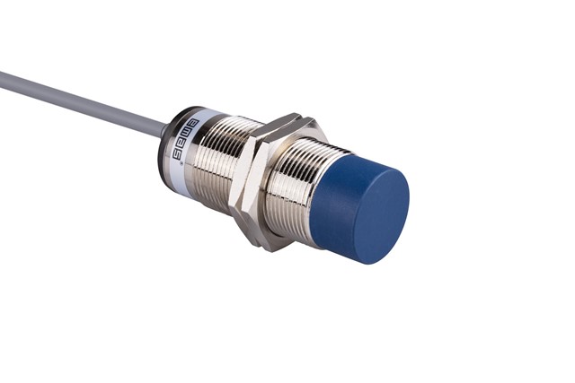 Metal Çıkık NPN-NO 3-15mm 2m Kablolu M30 Kapasitif Sensör