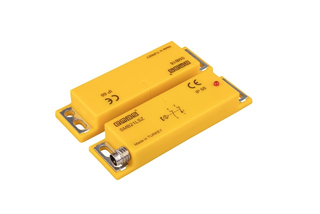 Plastik Sol Çıkış 2NC 8mm LED'li M8*4 Konnektör 78 mm Manyetik Kapı Switch