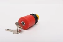 Yedek Acil Stop 30 mm Çevirmeli Anahtarlı Kırmızı Buton Kafası